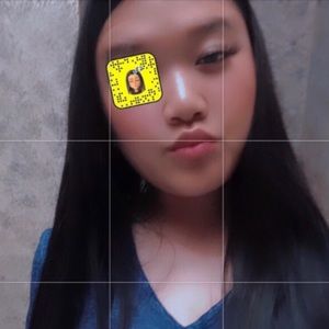 Meet your Posher, Queena